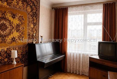 Продам 3-комнатную квартиру
