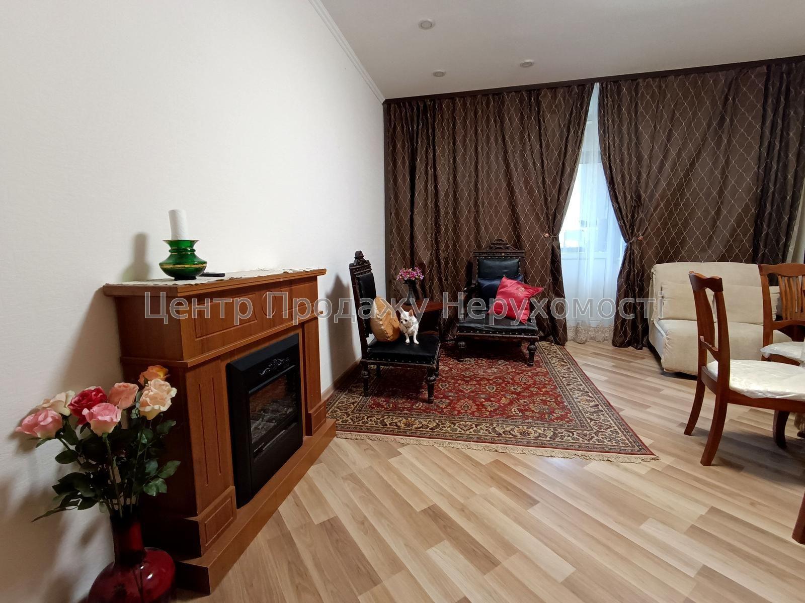 Фото Продам 3к квартиру в центрі, сталінка, м. Держпром Q85
