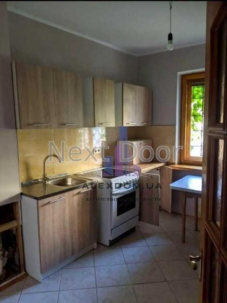 Продам 3-кімнатну квартиру