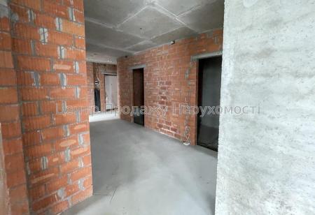 Продам 3-комнатную квартиру