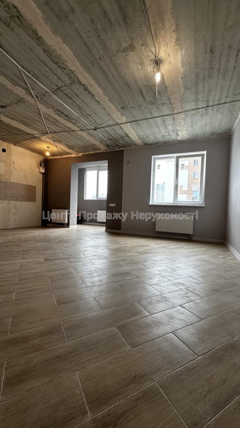 Фото Продаж 1-к квартири-судії. ЖК 