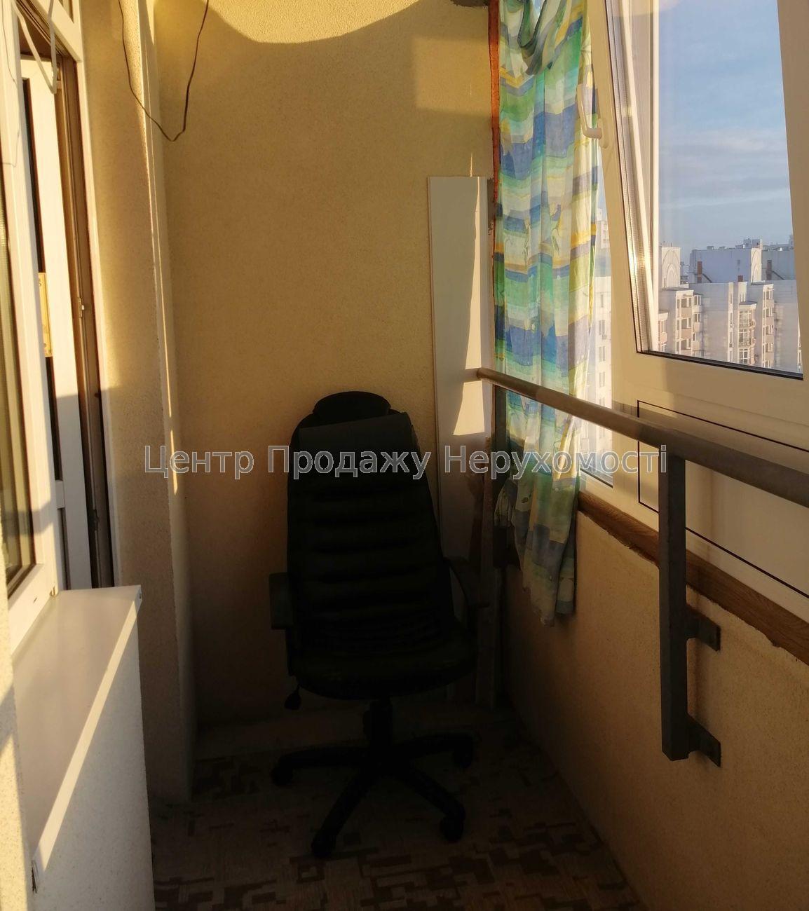 Фото . Продається 2-кімнатна квартира11