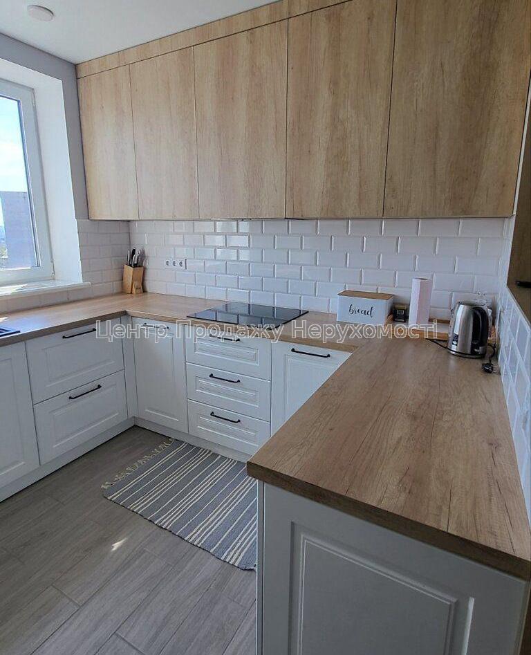 Фото Продаж 2к квартири 73.5 кв. м на вул. Мирослава Мисли 58А7