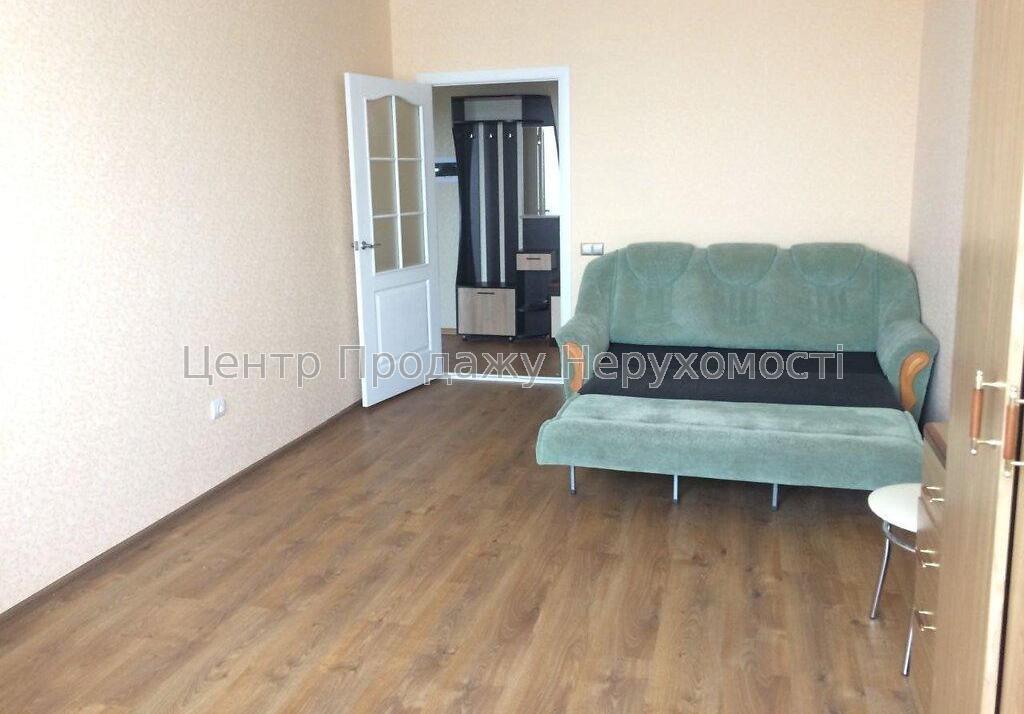 Фото Продаж квартири в ЖК Сосновий бір, Київ1