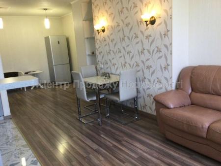 Продам 2-кімнатну квартиру