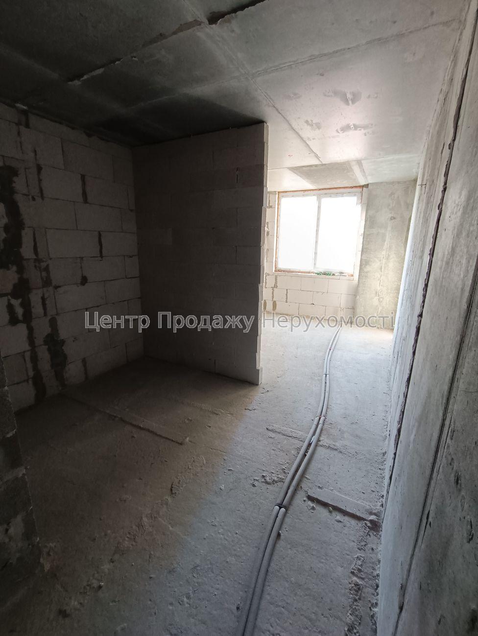 Фото Продам 1-кімнатну в ЖК Південний квартал3