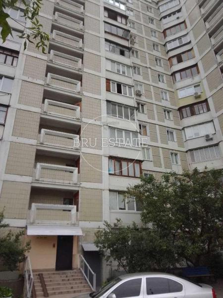 Продам 3-кімнатну квартиру
