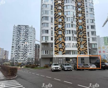 Продам приміщення вільного призначення