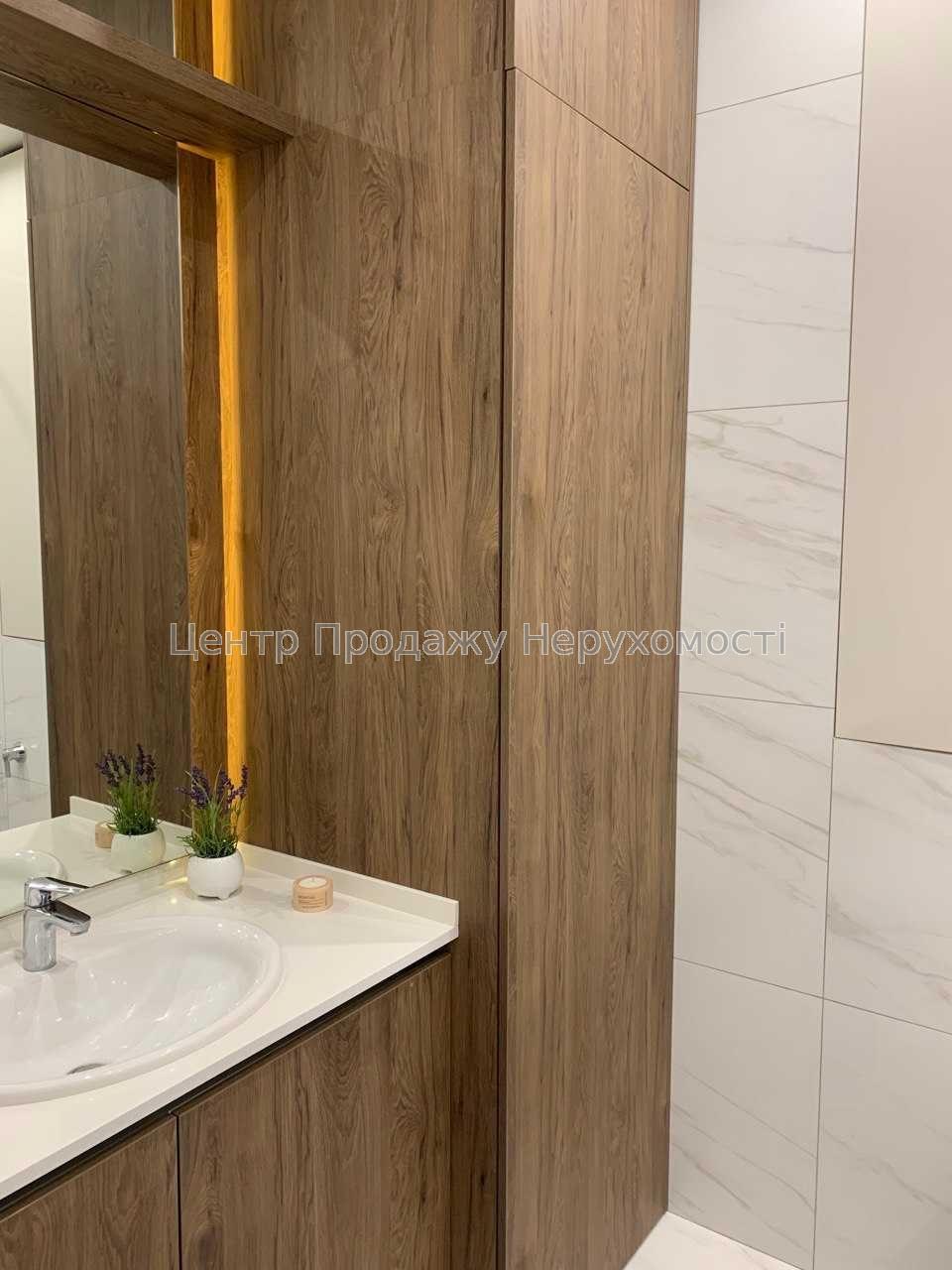 Фото Продаж квартири22