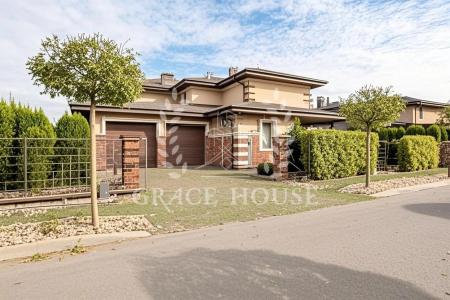 Продам 2-поверховий будинок, КМ&nbsp;Вітаград