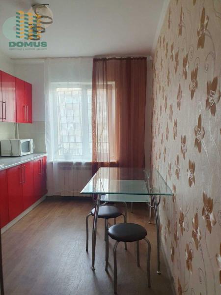 Продам 2-кімнатну квартиру