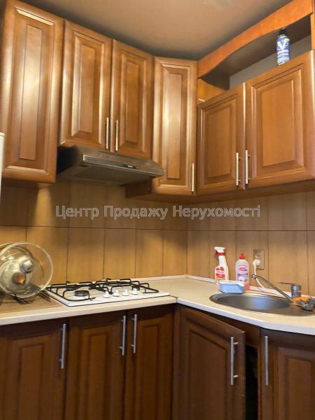 Продам 2-кімнатну квартиру