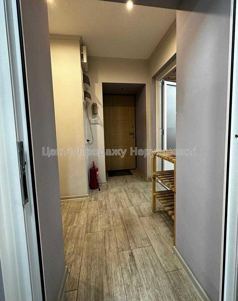 Фото Продам приміщення в центрі13
