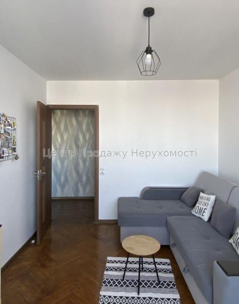 Продам 3-кімнатну квартиру