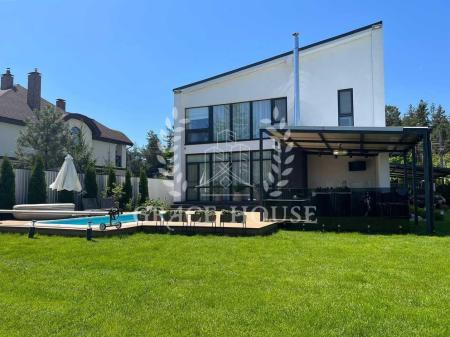 Здам 2-поверховий будинок