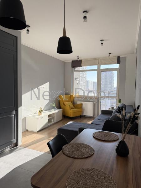 Продам 3-кімнатну квартиру в новобудові