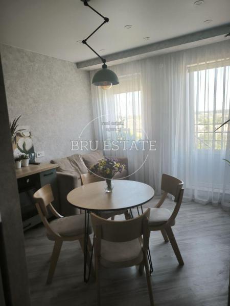 Продам 2-кімнатну квартиру