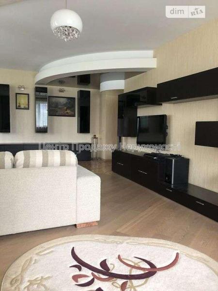 Продам 3-кімнатну квартиру