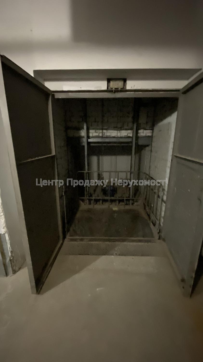 Фото Здам складські приміщення, метро Захисників України12