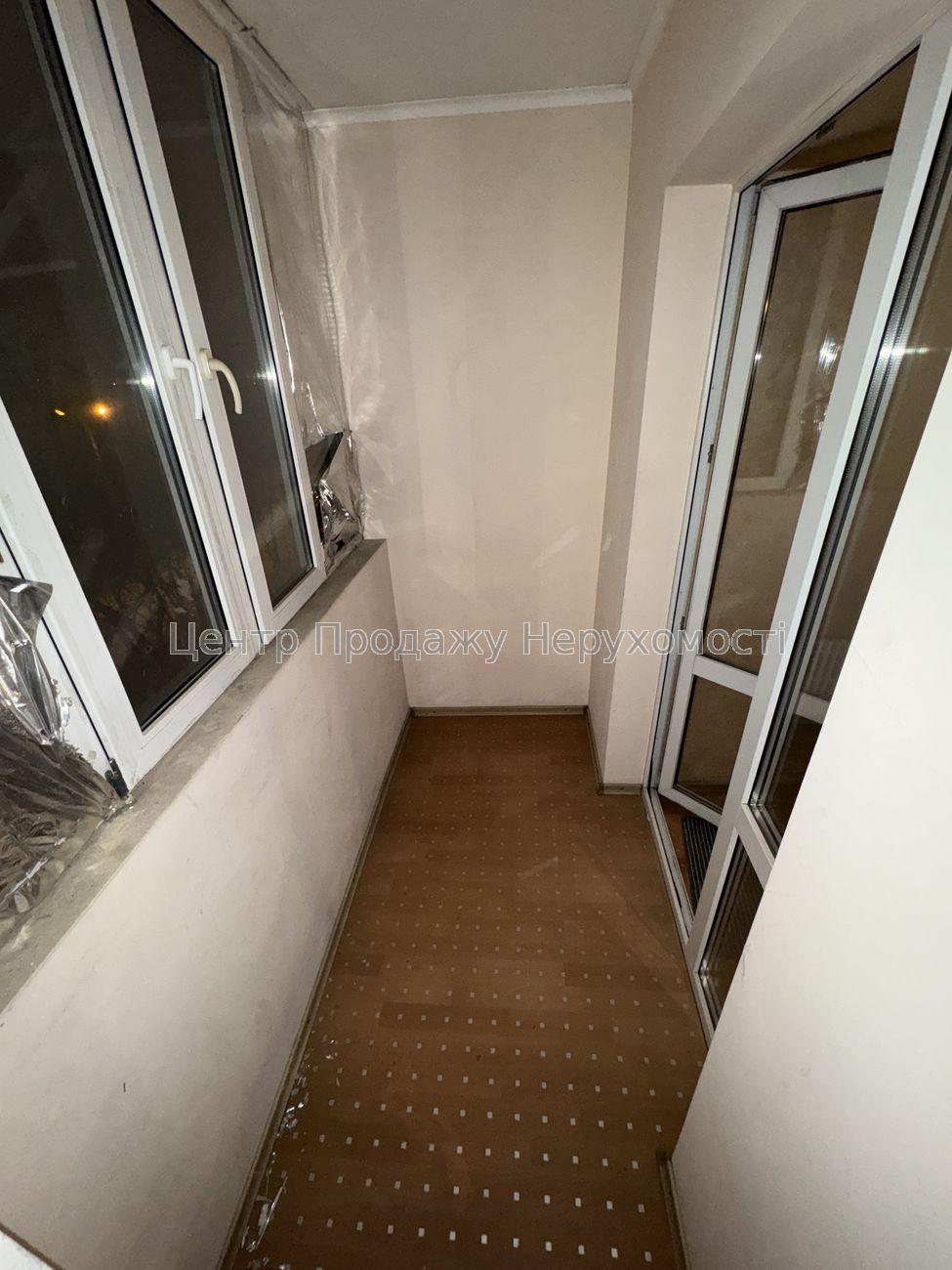 Фото Продається 2 кімнатна квартира в Харкові. Салтівка4