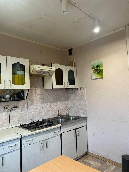 Продам 2-комнатную квартиру