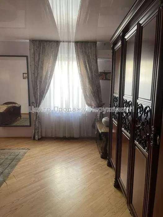 Фото Продам квартиру в центрі Києва6