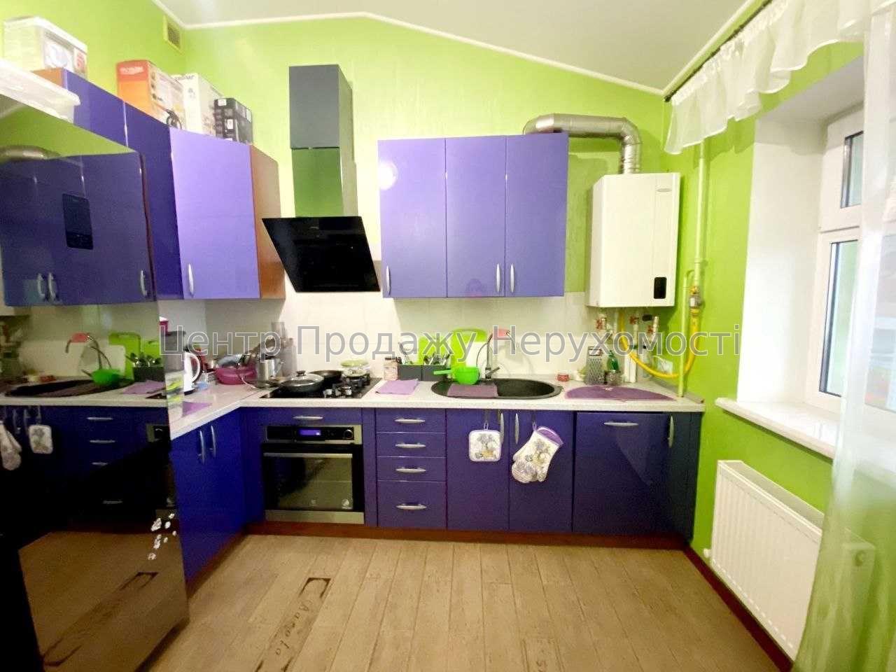 Фото Продам 2-к квартиру в ЖК 