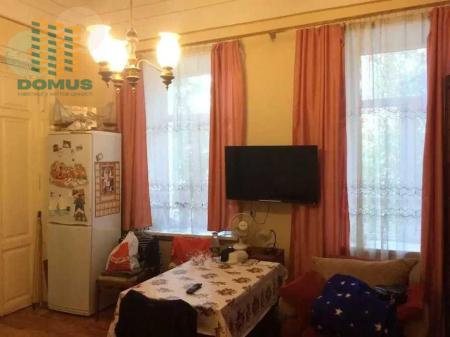 Продам 2-кімнатну квартиру