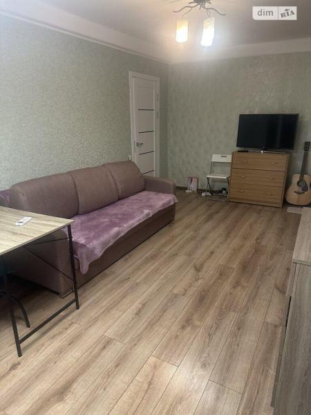 Продам 2-кімнатну квартиру