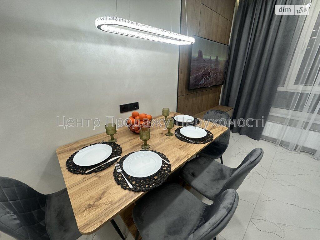 Фото Продаж квартири10