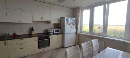 Продам 4-кімнатну квартиру, ЖК&nbsp;Атлант