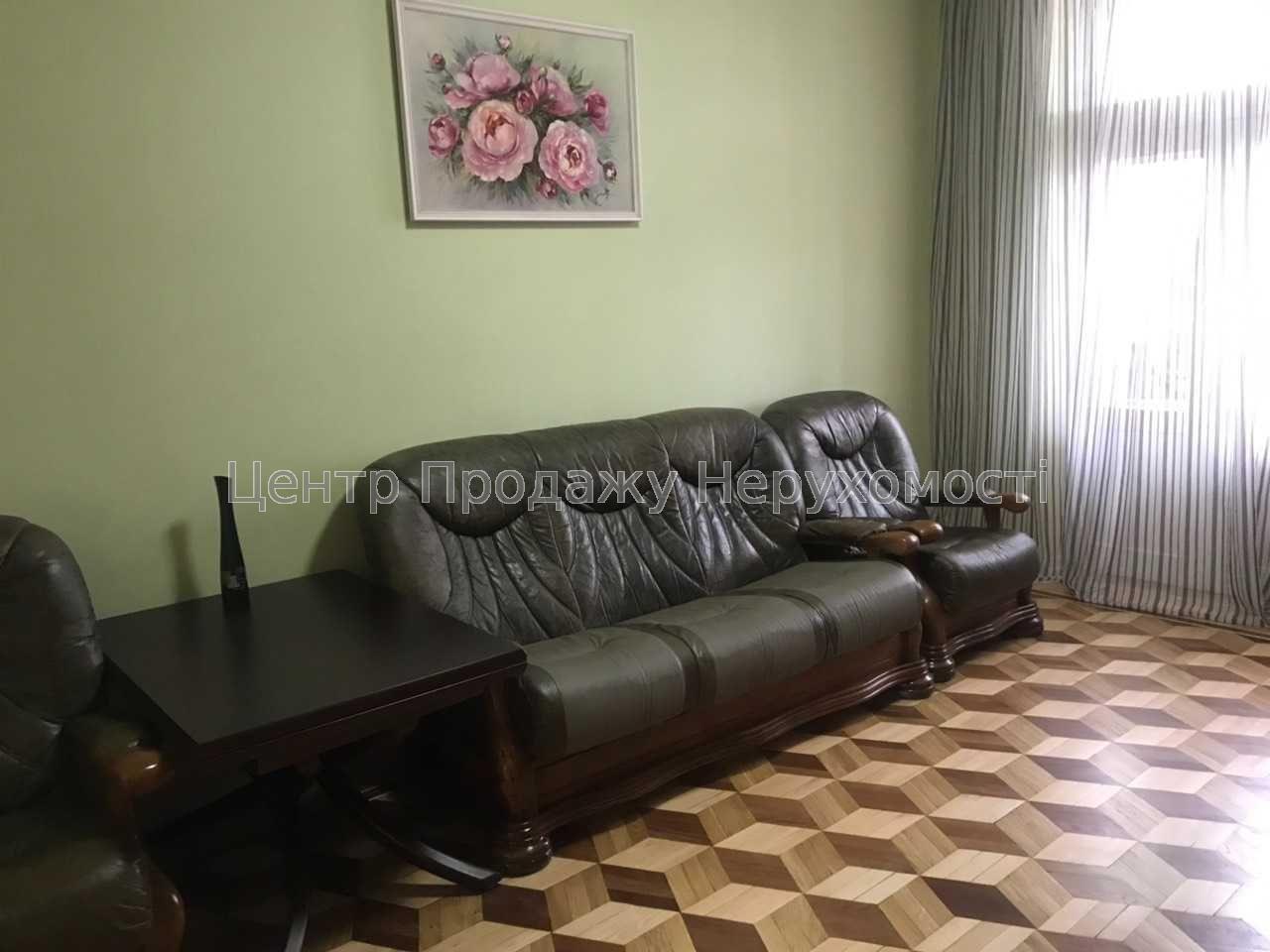 Фото Продаю 3кв сталінку біля метро Вокзальна3