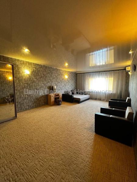 Продам 2-комнатную квартиру