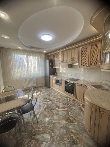 Продам 2-комнатную квартиру