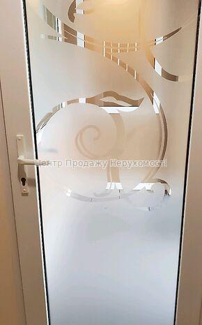 Фото Продам офіс на червоній лінії, метро Ботанічний Сад11