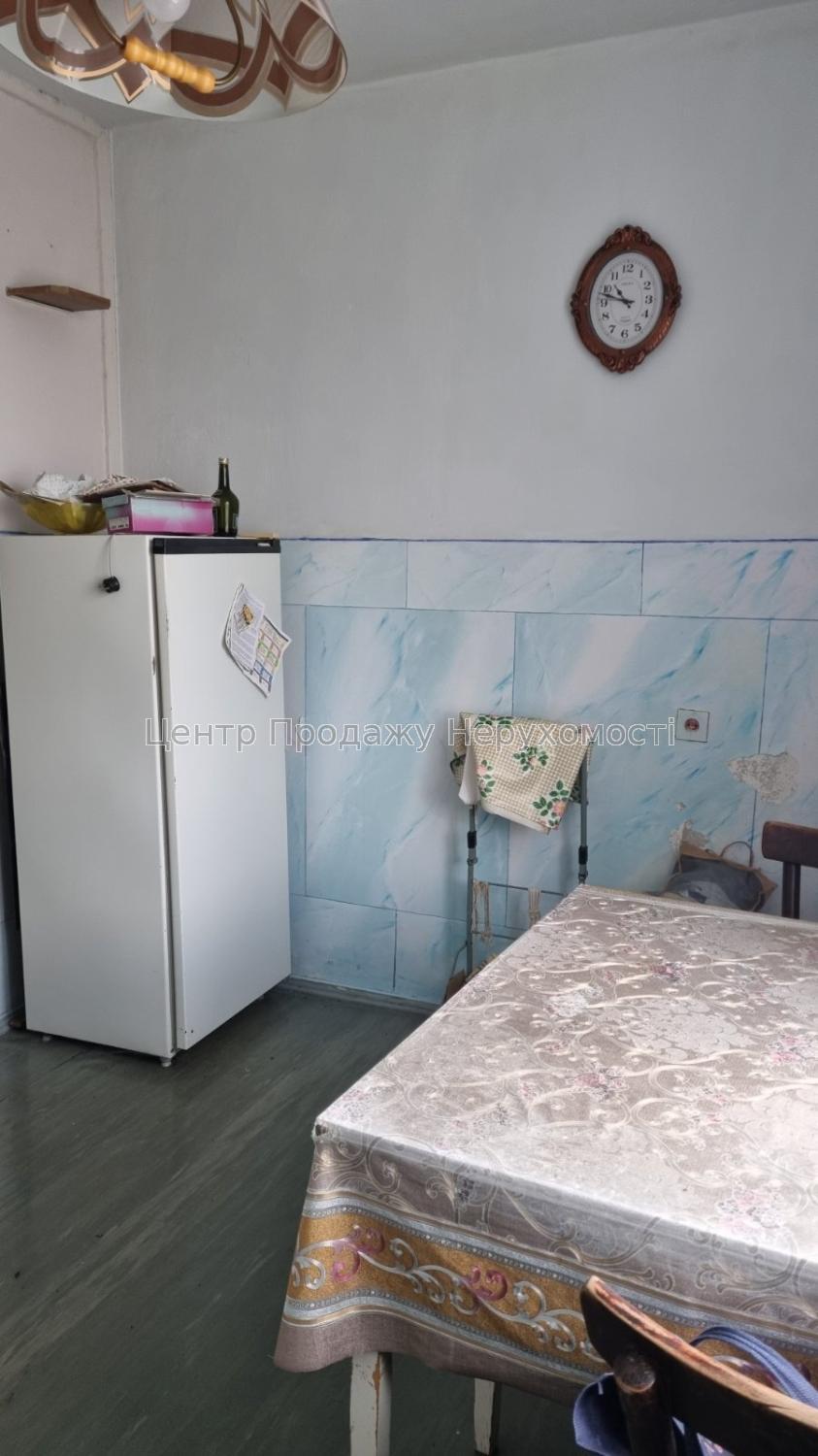 Фото Продаж 2 кімнатна кв, 50 м2, метро Перемоги,7