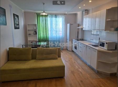 Продам 3-кімнатну квартиру