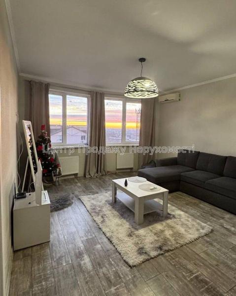 Продам 2-комнатную квартиру, ЖК&nbsp;Южный