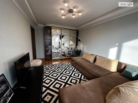 Продам 2-кімнатну квартиру