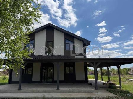 Продам 2-поверховий будинок