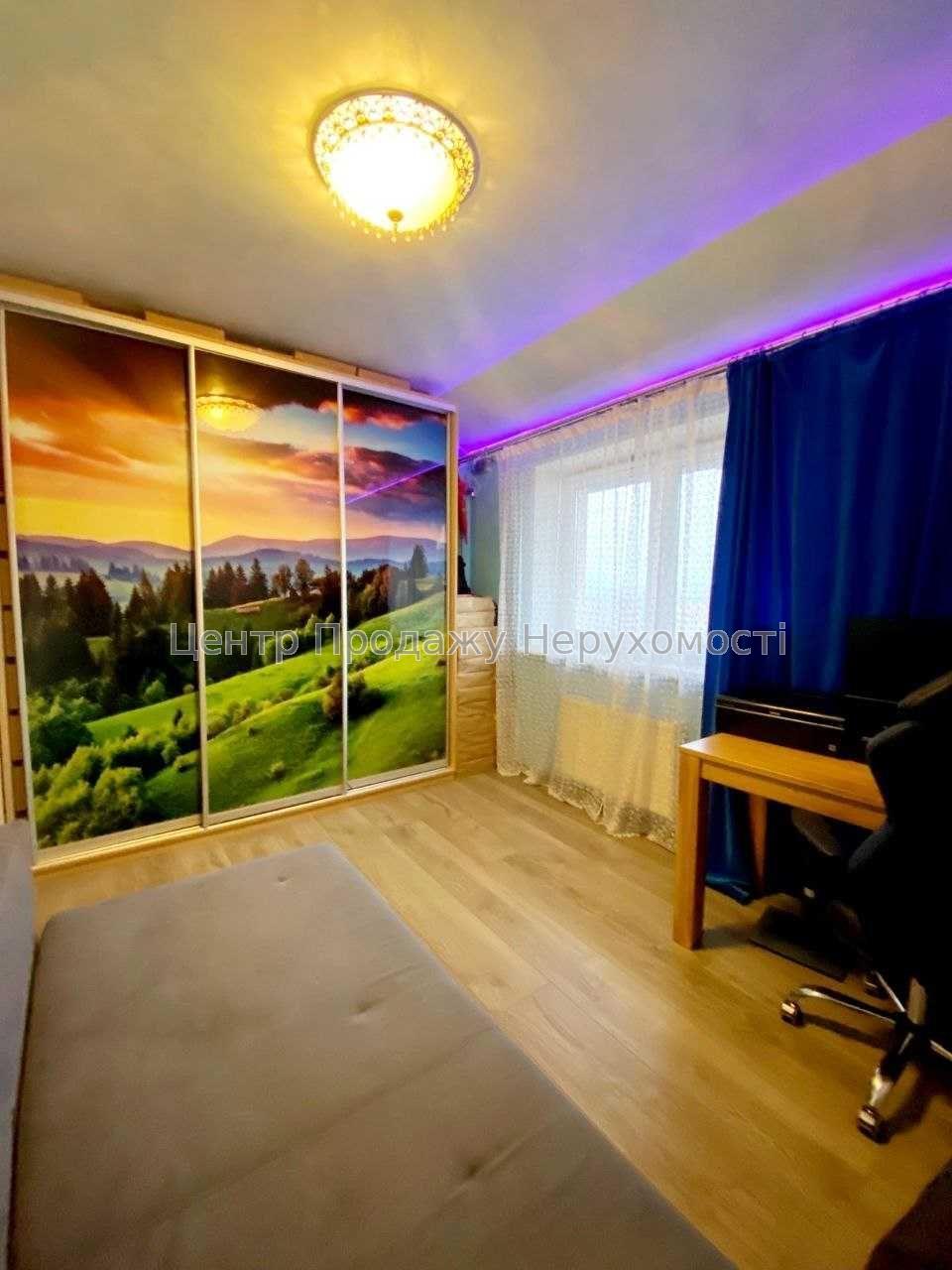 Фото Продам 2-к квартиру в ЖК 