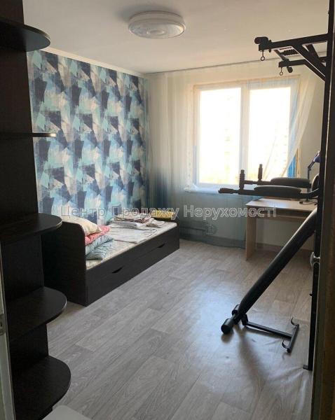 Продам 3-комнатную квартиру