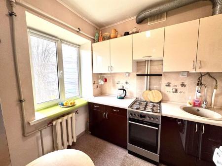 Продам 2-кімнатну квартиру