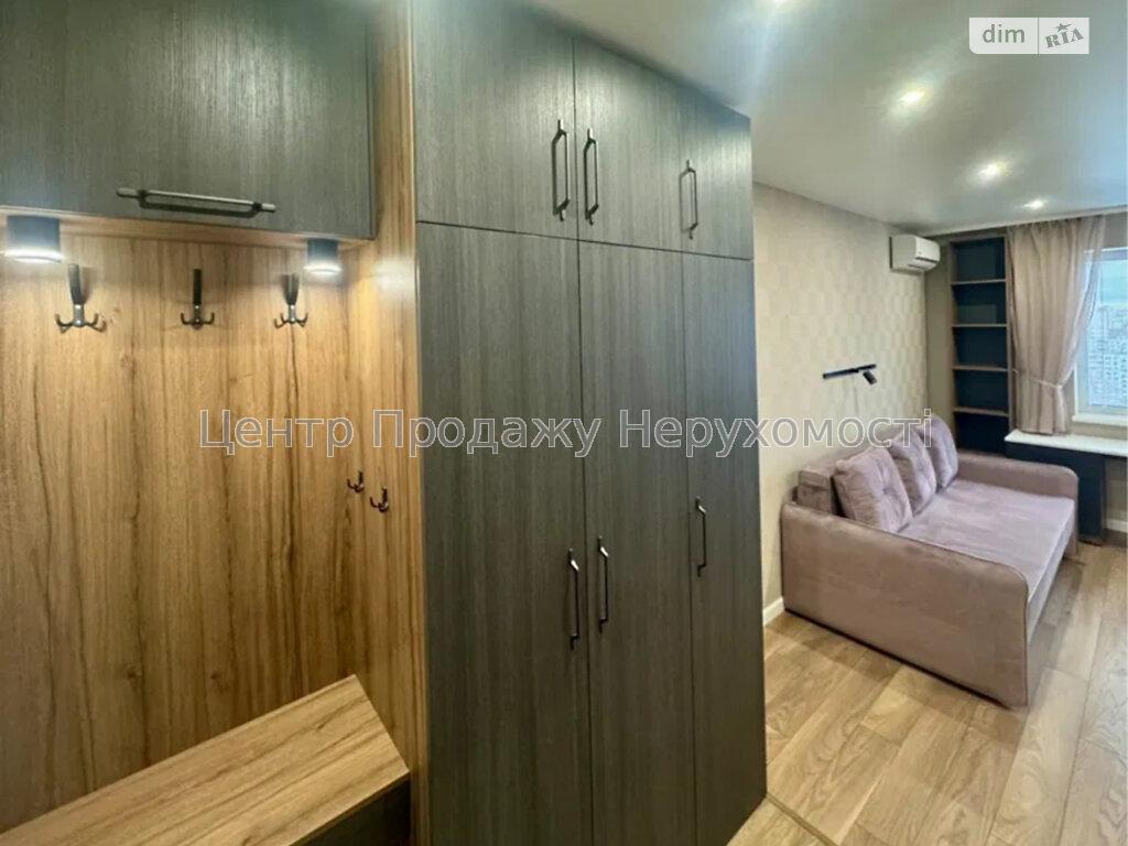 Фото Продаж 1 кімнатної квартири в ЖК 