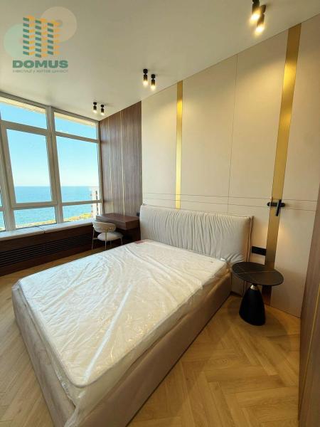 Продам 3-кімнатну квартиру, ЖК&nbsp;«Атмосфера»