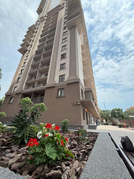Продам 3-комнатную квартиру в новостройке, ЖК «Акрополь»
