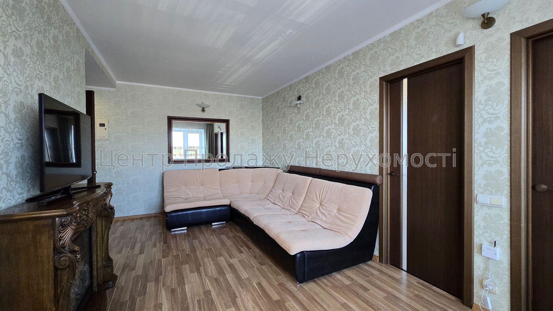 Фото Продаж квартири3