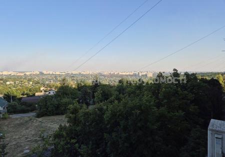 Продам 3-кімнатну квартиру