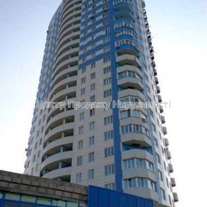 Фото Продаж 4-кімн. квартири у ЖК 