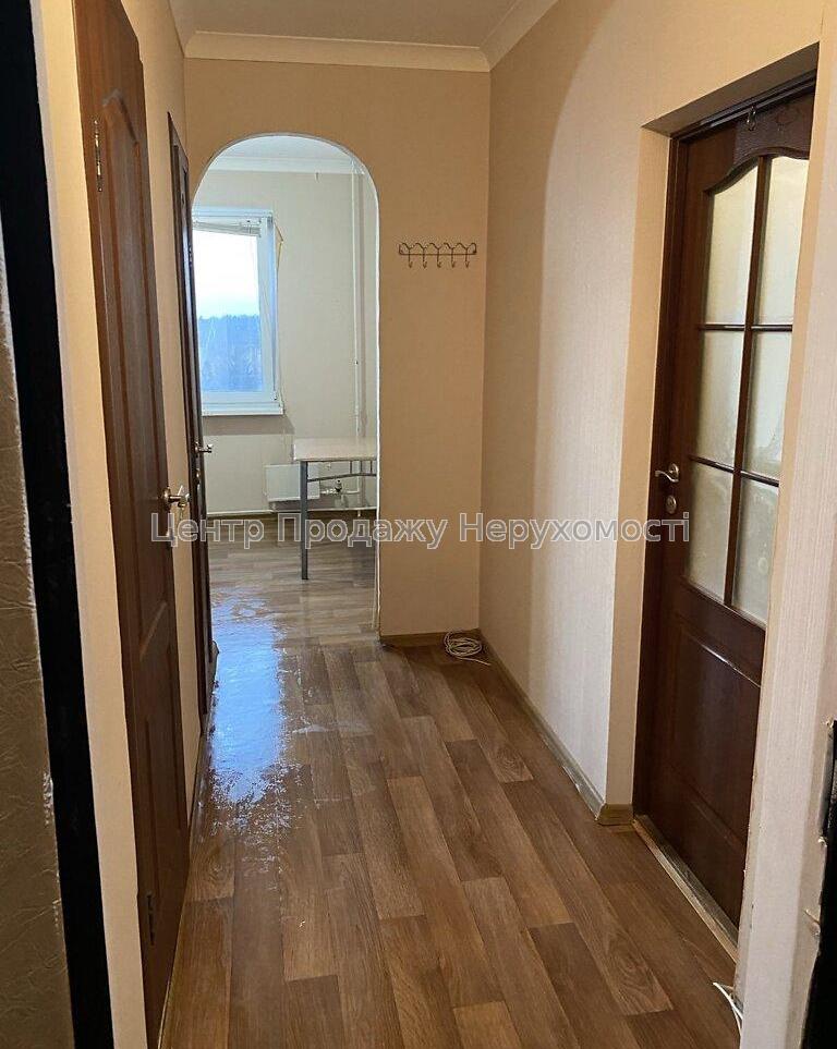 Фото Продам 1-кімнатну квартиру у Києві5